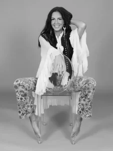 SaraEvansHRT26